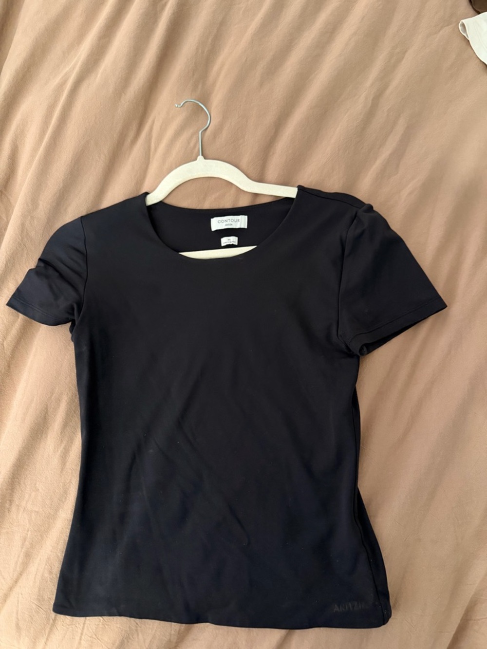 Aritzia black contour top